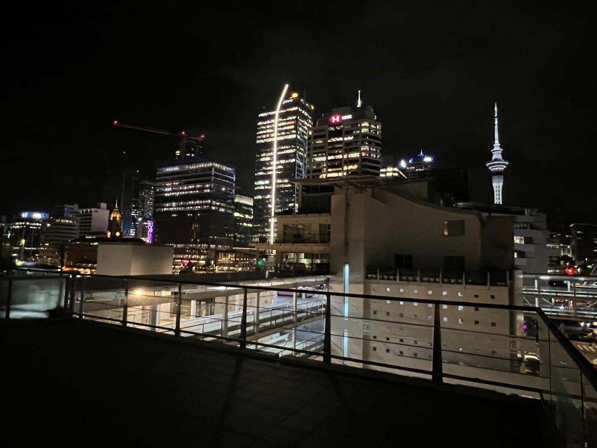 Waterfront Seaview Hotel Apartment - Same Building Block As Auckland Hilton Exterior photo